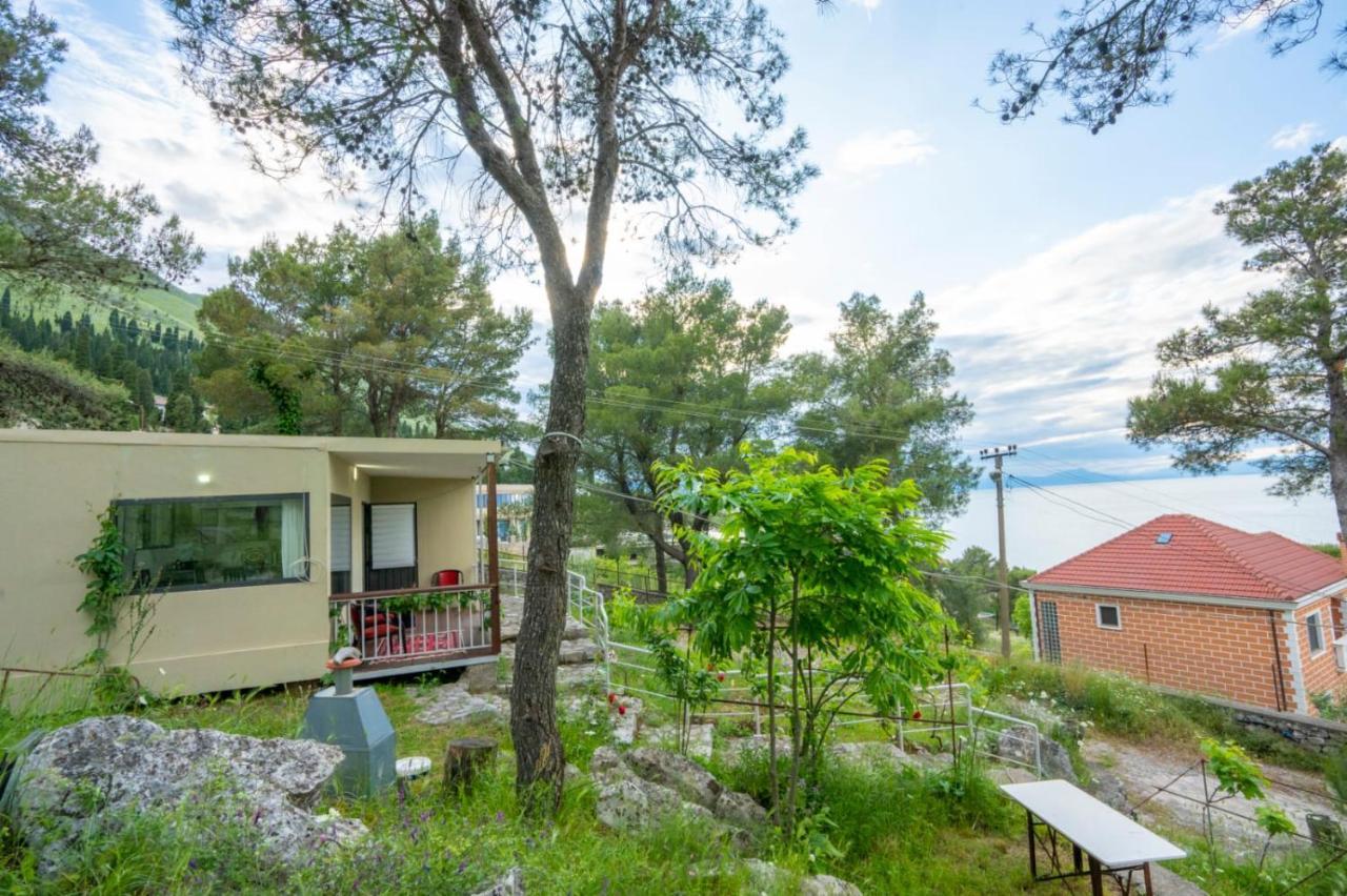 Villa Among The Trees Široka Exterior foto
